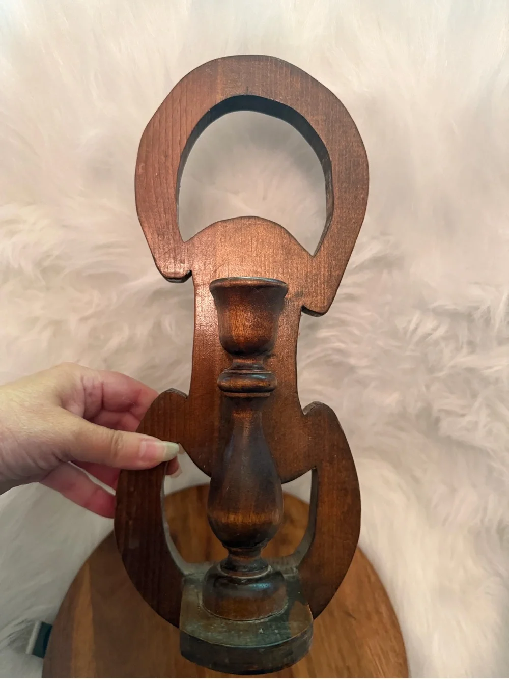 N/A pierced scroll